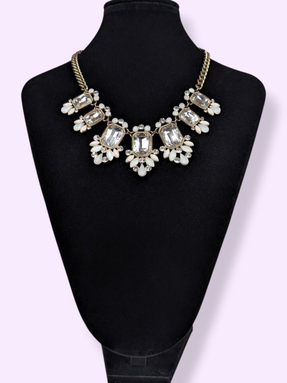 (2/$20) 7-Panel Cream & Blue Statement Necklace